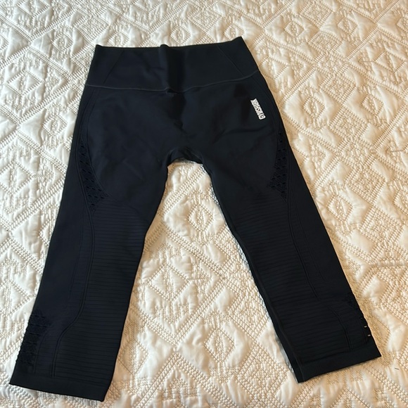 Gymshark capris - Picture 1 of 3